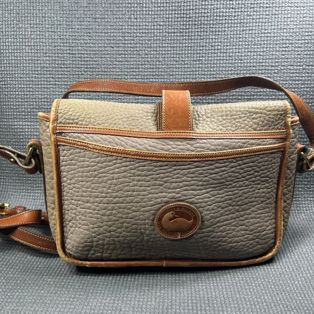 Vintage 1990's Dooney & Bourke All Weather Equestrian Bag Taupe Leather Retro